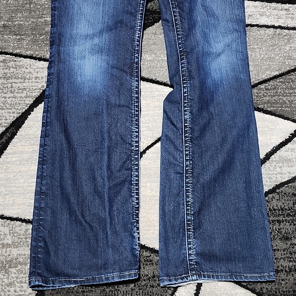 SILVER SUKI 17 MID-RISE LONG EMBROIERED BOOT-LEG DARK-BLUE DENIM JEAN - Picture 6 of 14
